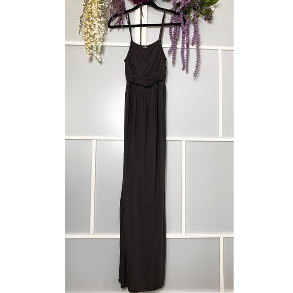 Spaghetti-Strap Maternity Grey Maxi Dress - Picture 5 of 8